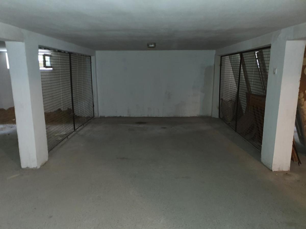 Apartman Lan - Free Parking Vranje Dış mekan fotoğraf